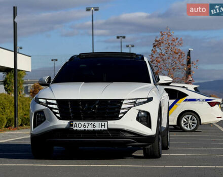 Белый Хендай Туксон, объемом двигателя 2 л и пробегом 147 тыс. км за 23700 $, фото 26 на Automoto.ua