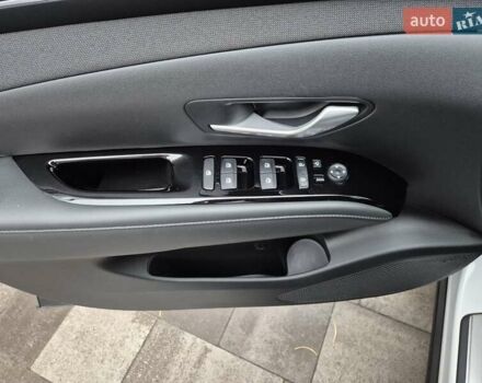 Білий Хендай Туксон, об'ємом двигуна 1.6 л та пробігом 41 тис. км за 33600 $, фото 62 на Automoto.ua