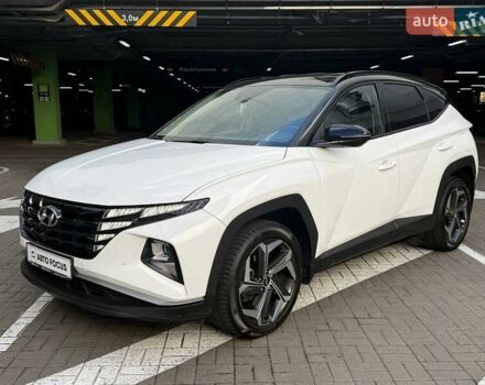 Белый Хендай Туксон, объемом двигателя 1.6 л и пробегом 69 тыс. км за 28990 $, фото 2 на Automoto.ua