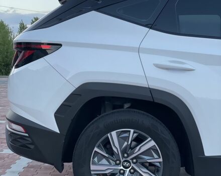 Белый Хендай Туксон, объемом двигателя 2 л и пробегом 36 тыс. км за 23900 $, фото 7 на Automoto.ua
