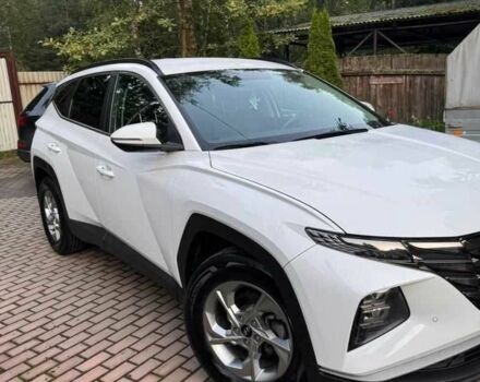 Білий Хендай Туксон, об'ємом двигуна 2 л та пробігом 60 тис. км за 20000 $, фото 5 на Automoto.ua