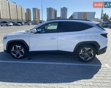 Белый Хендай Туксон, объемом двигателя 1.6 л и пробегом 90 тыс. км за 32700 $, фото 3 на Automoto.ua