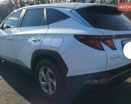 Белый Хендай Туксон, объемом двигателя 2 л и пробегом 108 тыс. км за 27999 $, фото 5 на Automoto.ua