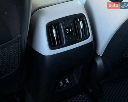 Білий Хендай Туксон, об'ємом двигуна 2 л та пробігом 37 тис. км за 28500 $, фото 20 на Automoto.ua