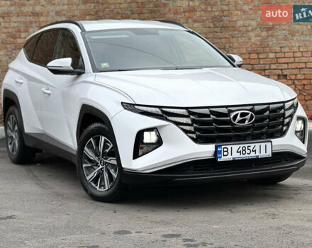Белый Хендай Туксон, объемом двигателя 2 л и пробегом 123 тыс. км за 22800 $, фото 7 на Automoto.ua