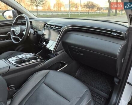 Білий Хендай Туксон, об'ємом двигуна 1.6 л та пробігом 42 тис. км за 32500 $, фото 51 на Automoto.ua