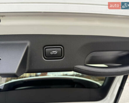 Белый Хендай Туксон, объемом двигателя 2 л и пробегом 41 тыс. км за 24650 $, фото 20 на Automoto.ua