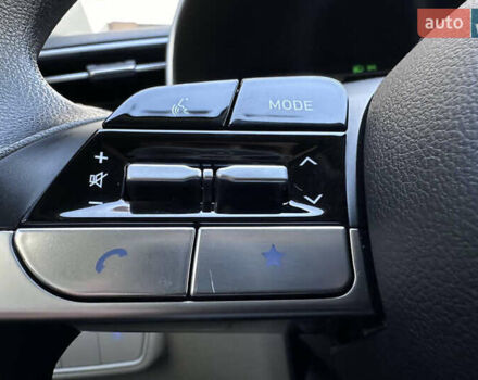 Белый Хендай Туксон, объемом двигателя 2.5 л и пробегом 47 тыс. км за 30000 $, фото 31 на Automoto.ua