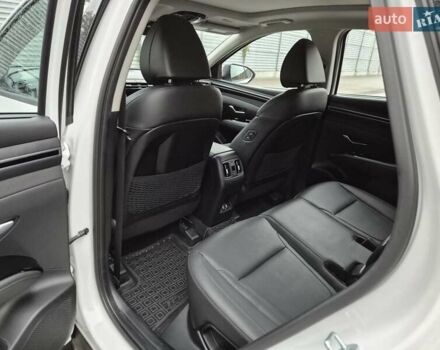 Білий Хендай Туксон, об'ємом двигуна 1.6 л та пробігом 41 тис. км за 33600 $, фото 44 на Automoto.ua