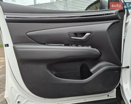 Білий Хендай Туксон, об'ємом двигуна 1.6 л та пробігом 41 тис. км за 33600 $, фото 65 на Automoto.ua