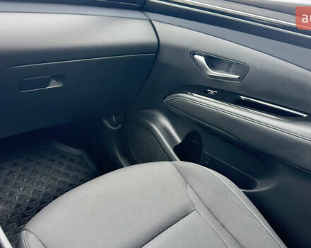 Білий Хендай Туксон, об'ємом двигуна 2 л та пробігом 67 тис. км за 24500 $, фото 64 на Automoto.ua