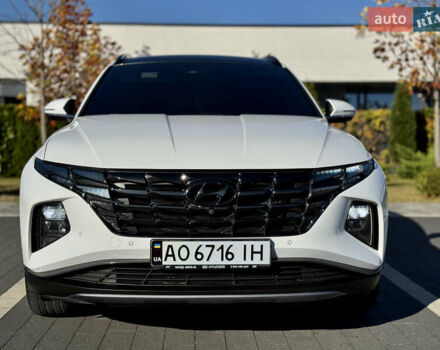 Белый Хендай Туксон, объемом двигателя 2 л и пробегом 147 тыс. км за 23700 $, фото 10 на Automoto.ua