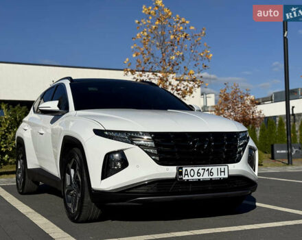 Белый Хендай Туксон, объемом двигателя 2 л и пробегом 147 тыс. км за 23700 $, фото 22 на Automoto.ua