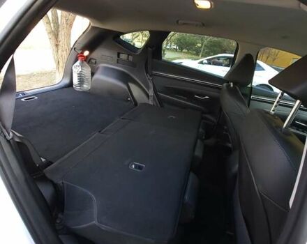 Белый Хендай Туксон, объемом двигателя 2 л и пробегом 108 тыс. км за 27999 $, фото 31 на Automoto.ua