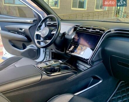 Белый Хендай Туксон, объемом двигателя 1.6 л и пробегом 93 тыс. км за 32999 $, фото 88 на Automoto.ua