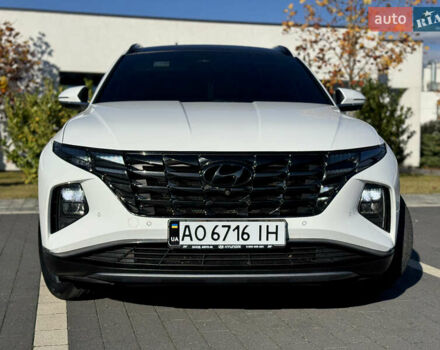 Белый Хендай Туксон, объемом двигателя 2 л и пробегом 147 тыс. км за 23700 $, фото 6 на Automoto.ua