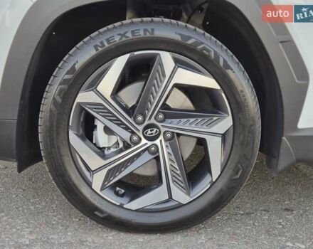 Білий Хендай Туксон, об'ємом двигуна 1.6 л та пробігом 42 тис. км за 32500 $, фото 83 на Automoto.ua