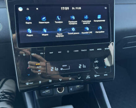 Белый Хендай Туксон, объемом двигателя 2 л и пробегом 58 тыс. км за 26900 $, фото 36 на Automoto.ua