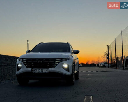 Белый Хендай Туксон, объемом двигателя 2 л и пробегом 147 тыс. км за 23700 $, фото 124 на Automoto.ua