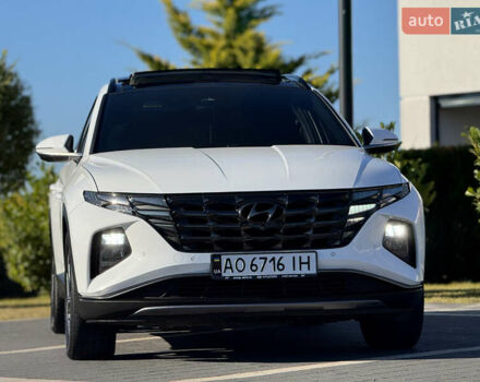 Белый Хендай Туксон, объемом двигателя 2 л и пробегом 147 тыс. км за 23700 $, фото 65 на Automoto.ua