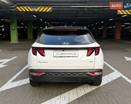 Белый Хендай Туксон, объемом двигателя 1.6 л и пробегом 69 тыс. км за 28990 $, фото 4 на Automoto.ua