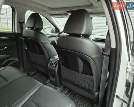 Білий Хендай Туксон, об'ємом двигуна 1.6 л та пробігом 41 тис. км за 33600 $, фото 43 на Automoto.ua