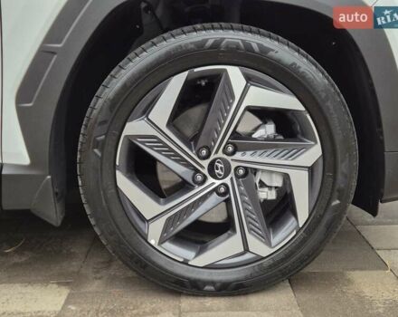 Білий Хендай Туксон, об'ємом двигуна 1.6 л та пробігом 41 тис. км за 33600 $, фото 72 на Automoto.ua