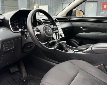 Белый Хендай Туксон, объемом двигателя 2 л и пробегом 123 тыс. км за 22800 $, фото 42 на Automoto.ua