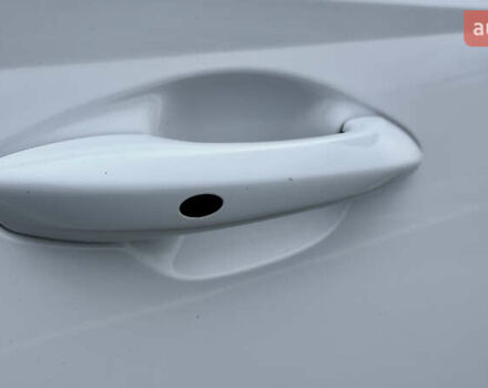 Білий Хендай Туксон, об'ємом двигуна 2 л та пробігом 67 тис. км за 24500 $, фото 65 на Automoto.ua