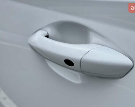 Білий Хендай Туксон, об'ємом двигуна 2 л та пробігом 67 тис. км за 24500 $, фото 66 на Automoto.ua