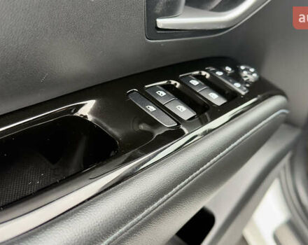 Білий Хендай Туксон, об'ємом двигуна 2 л та пробігом 67 тис. км за 24500 $, фото 18 на Automoto.ua