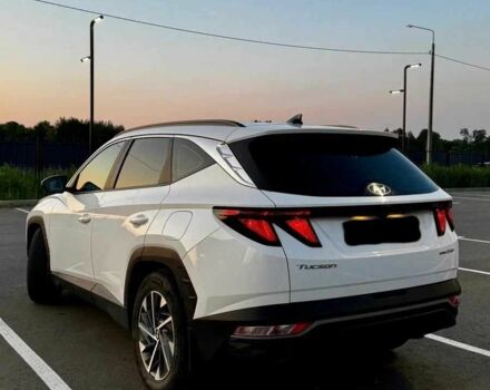 Білий Хендай Туксон, об'ємом двигуна 2 л та пробігом 65 тис. км за 21000 $, фото 3 на Automoto.ua