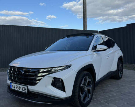 Белый Хендай Туксон, объемом двигателя 2 л и пробегом 58 тыс. км за 26900 $, фото 3 на Automoto.ua