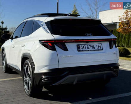 Белый Хендай Туксон, объемом двигателя 2 л и пробегом 147 тыс. км за 23700 $, фото 35 на Automoto.ua