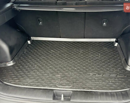 Білий Хендай Туксон, об'ємом двигуна 2 л та пробігом 67 тис. км за 24500 $, фото 52 на Automoto.ua