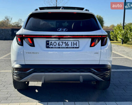 Белый Хендай Туксон, объемом двигателя 2 л и пробегом 147 тыс. км за 23700 $, фото 39 на Automoto.ua