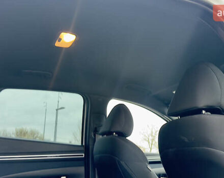 Білий Хендай Туксон, об'ємом двигуна 2 л та пробігом 67 тис. км за 24500 $, фото 38 на Automoto.ua