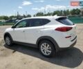 Белый Хендай Туксон, объемом двигателя 2 л и пробегом 51 тыс. км за 5300 $, фото 1 на Automoto.ua