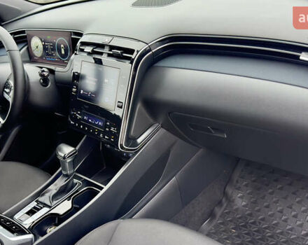 Білий Хендай Туксон, об'ємом двигуна 2 л та пробігом 67 тис. км за 24500 $, фото 41 на Automoto.ua