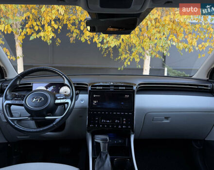 Білий Хендай Туксон, об'ємом двигуна 2 л та пробігом 37 тис. км за 28500 $, фото 24 на Automoto.ua