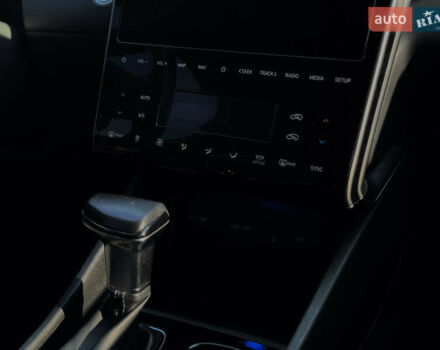 Белый Хендай Туксон, объемом двигателя 2 л и пробегом 147 тыс. км за 23700 $, фото 89 на Automoto.ua