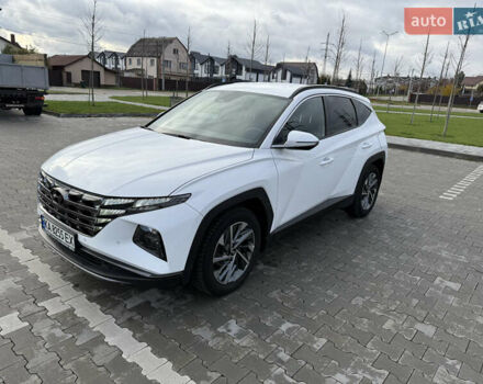 Белый Хендай Туксон, объемом двигателя 2 л и пробегом 41 тыс. км за 24650 $, фото 8 на Automoto.ua