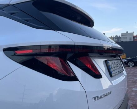 Белый Хендай Туксон, объемом двигателя 2 л и пробегом 36 тыс. км за 23900 $, фото 12 на Automoto.ua