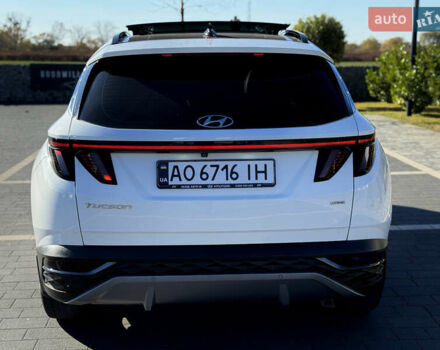 Белый Хендай Туксон, объемом двигателя 2 л и пробегом 147 тыс. км за 23700 $, фото 36 на Automoto.ua