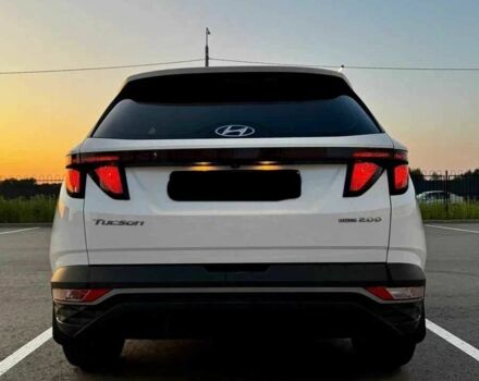 Білий Хендай Туксон, об'ємом двигуна 2 л та пробігом 65 тис. км за 21000 $, фото 5 на Automoto.ua