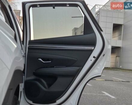 Білий Хендай Туксон, об'ємом двигуна 1.6 л та пробігом 42 тис. км за 32500 $, фото 76 на Automoto.ua