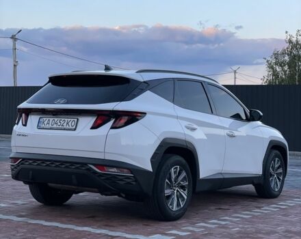 Белый Хендай Туксон, объемом двигателя 2 л и пробегом 36 тыс. км за 23900 $, фото 4 на Automoto.ua