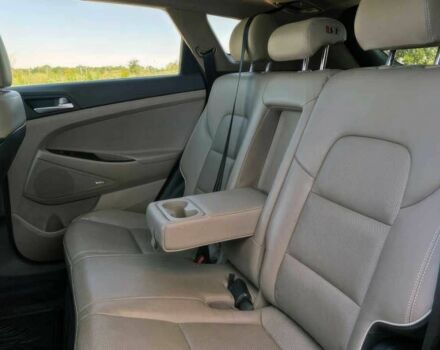 Белый Хендай Туксон, объемом двигателя 2.4 л и пробегом 21 тыс. км за 9800 $, фото 9 на Automoto.ua