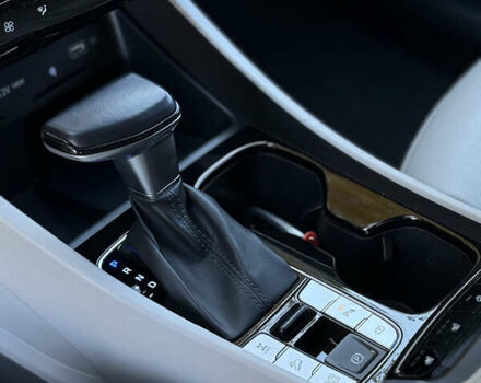 Білий Хендай Туксон, об'ємом двигуна 2 л та пробігом 37 тис. км за 28500 $, фото 12 на Automoto.ua