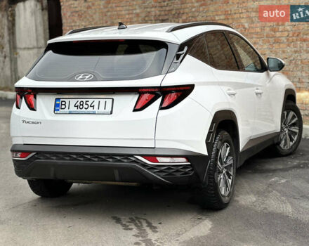 Белый Хендай Туксон, объемом двигателя 2 л и пробегом 123 тыс. км за 22800 $, фото 16 на Automoto.ua